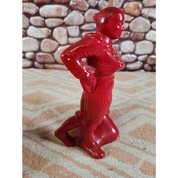 Vintage Ceramic Red Matador and Bull Statues - Picture 8 of 16